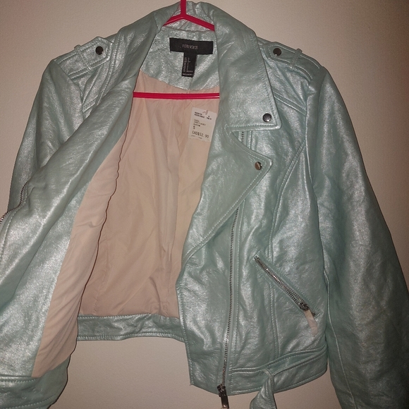 NWT Forever 21 Seafoam Shiny Jacket - Picture 7 of 7